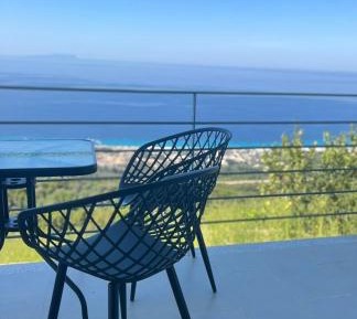 One-Bedroom Apartment with Balcony and Sea View