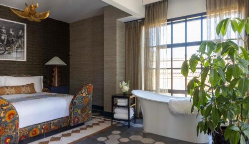 Penthouse Suite