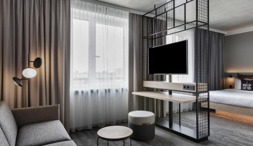 Moxyfied Family Room