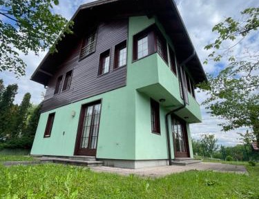 Deluxe Villa