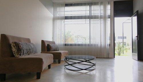 Apartment with Garden View