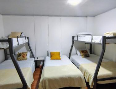 Quadruple Room with Private Bathroom