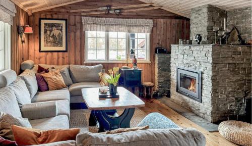 Three-Bedroom Holiday Home 