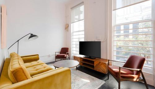 Four-Bedroom Apartment