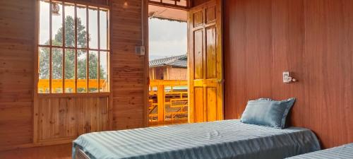 Deluxe Double or Twin Room with Balcony
