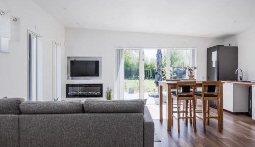 One-Bedroom House