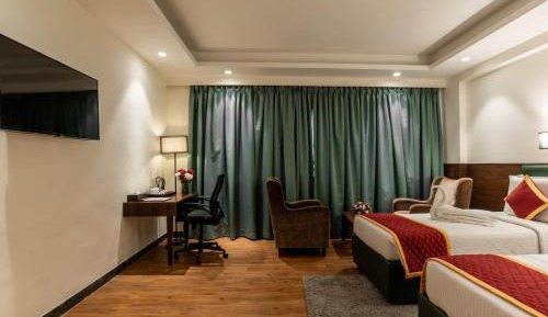 Superior King Room