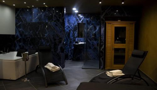 Double Room with Spa Bath