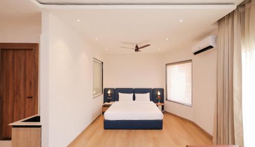  Luxury Suite Room