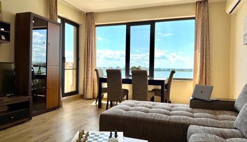 Two-Bedroom Apartment with Balcony and Sea View