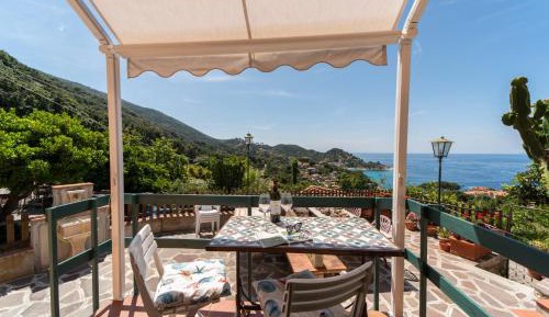 Two-Bedroom Apartment with Sea View