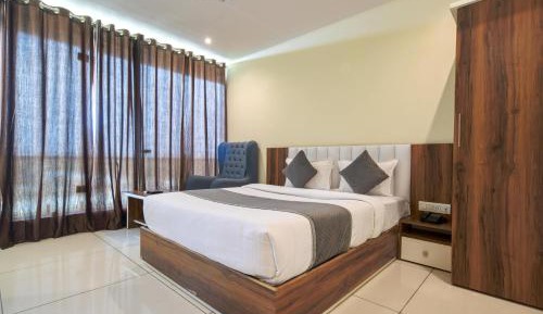King Room with Balcony