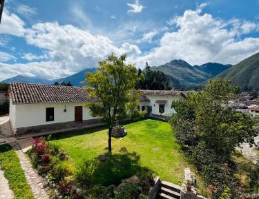 Two-Bedroom Deluxe Apartment with Garden View