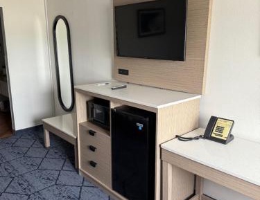 Double Room with Two Double Beds - Non-Smoking