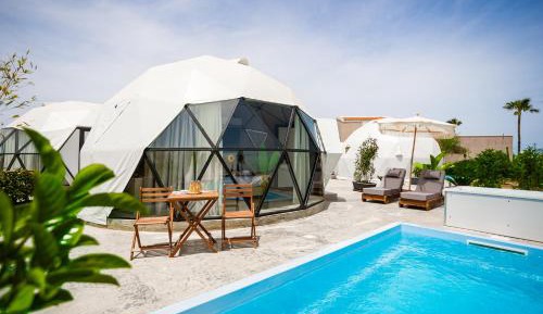 Dome with Private Pool and Hot Tub