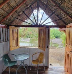 Bungalow - Water Front 