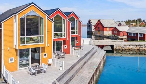 Three-Bedroom Vacation Home 