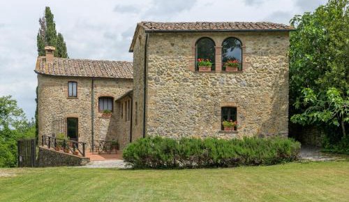 Apartment with Garden View