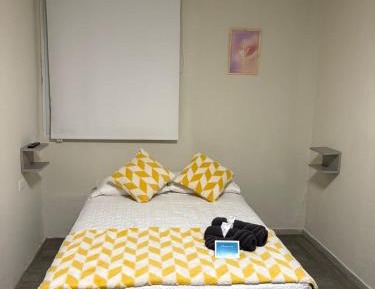 Quadruple Room with Private Bathroom