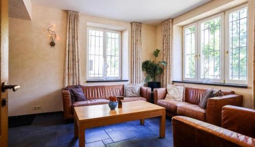 One-Bedroom Holiday Home