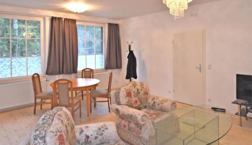 Five-Bedroom Holiday Home