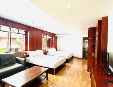 Deluxe Quadruple Room