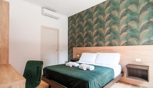 Large Double Room