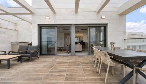 Four-Bedroom Apartment