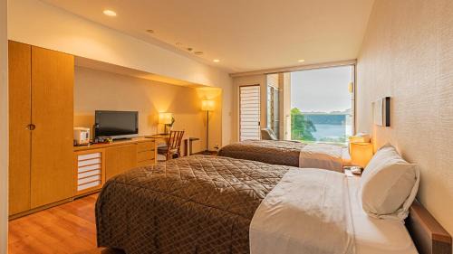 Twin Room with Sea View