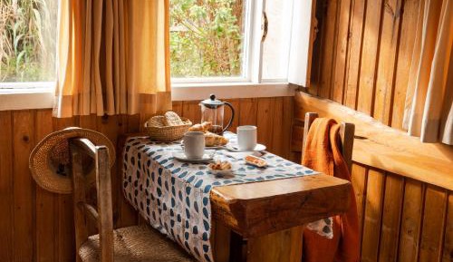 Bungalow (2 Adults)