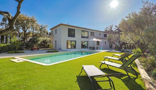 Superior Villa