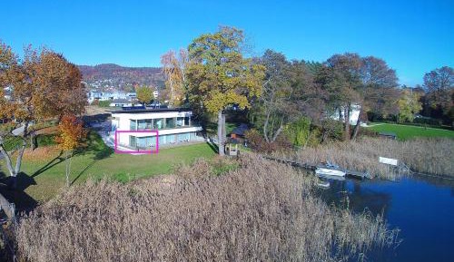 Superior Apartment with Terrace and Lake View