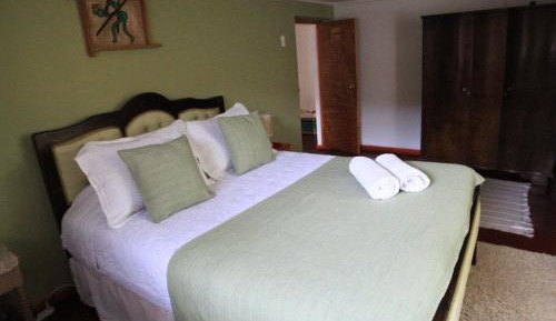 Double Room with Shared Bathroom