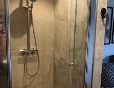 Deluxe Double Room with Shower