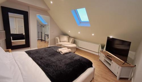 Six-Bedroom House