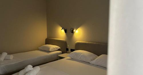 Triple Room with Balcony