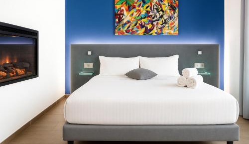 Junior Suite with Balcony