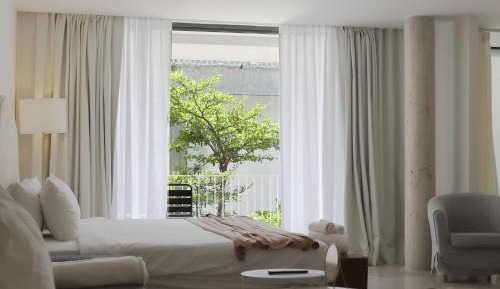 Sunray Deluxe for Four Balcony