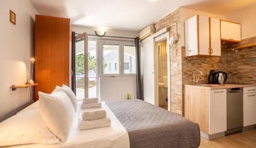 Studio Apartment with Sea View