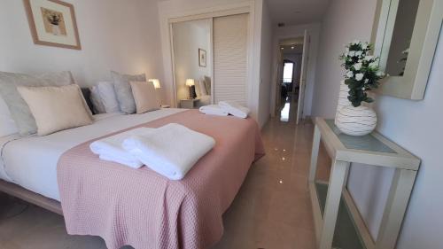 Family Two-Bedroom Apartment with View