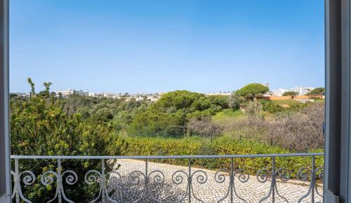 Buganvilias Villa