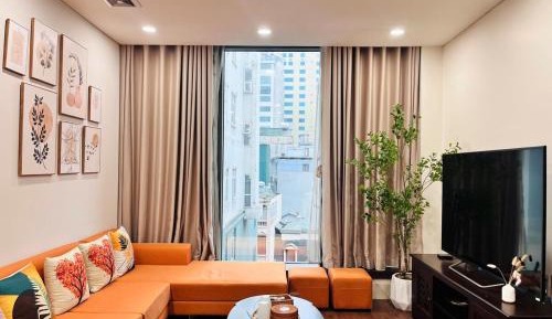 Two-Bedroom Apartment with Balcony
