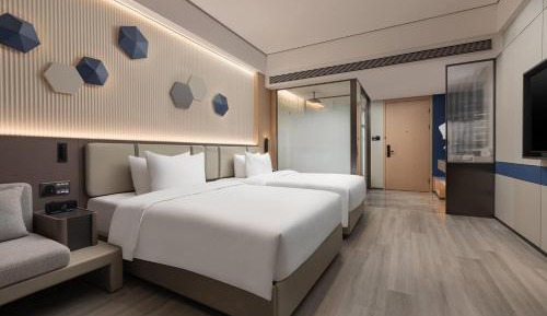 Business Twin Room - Non-Smoking