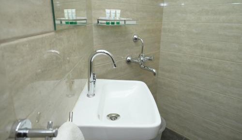 Deluxe Studio