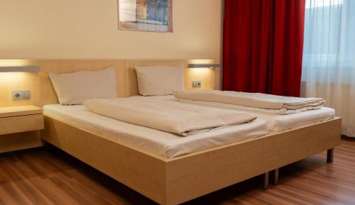 Standard Single Room with Shower