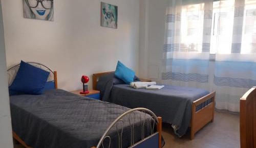 Twin Room with Private External Bathroom