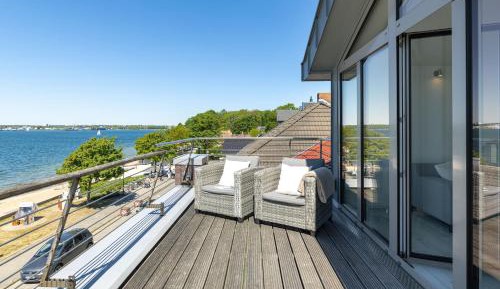 Apartment with Sea View
