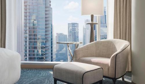 King Room with City View - High Floor