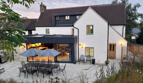Six-Bedroom House
