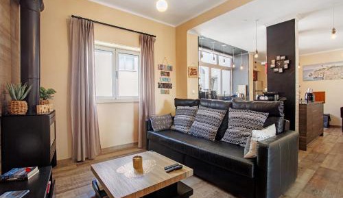 Superior One-Bedroom Apartment with Balcony